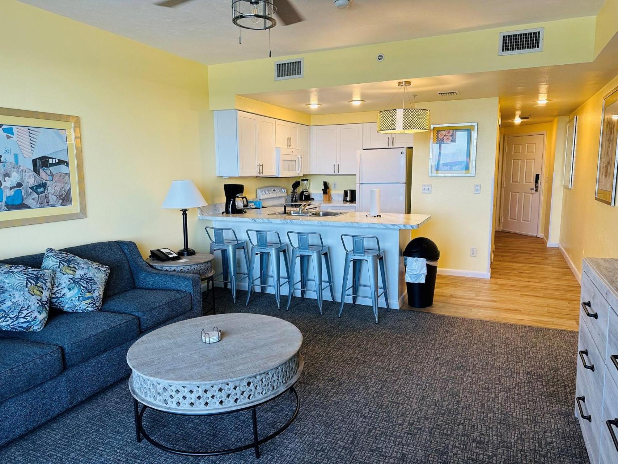 Ocean Walk Resort Daytona Beach Bagian luar foto