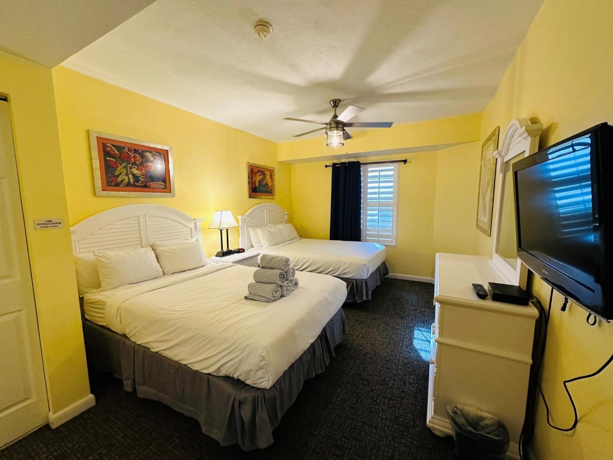 Ocean Walk Resort Daytona Beach Bagian luar foto