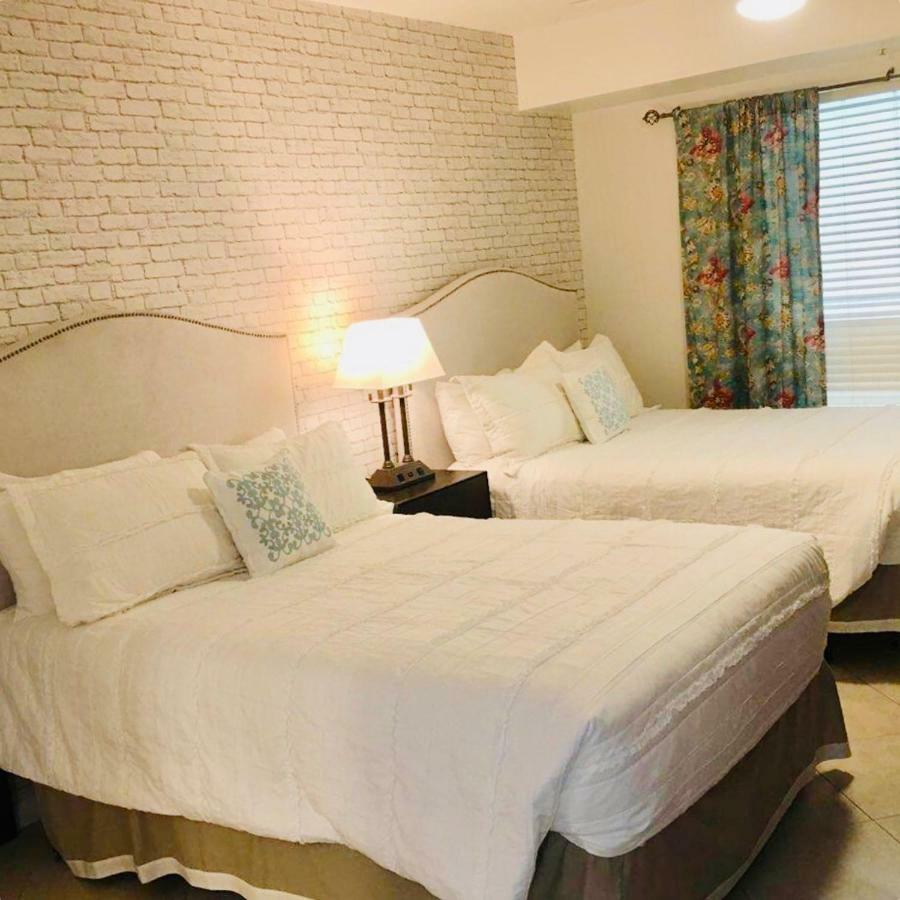 Ocean Walk Resort Daytona Beach Bagian luar foto